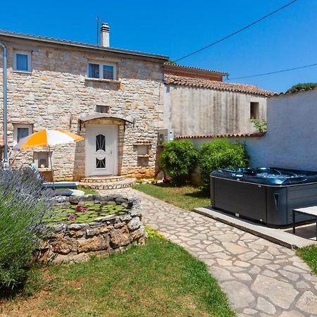 Appartement Lilo Lavender à Loborika Extérieur photo