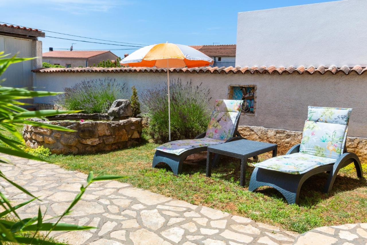 Appartement Lilo Lavender à Loborika Extérieur photo