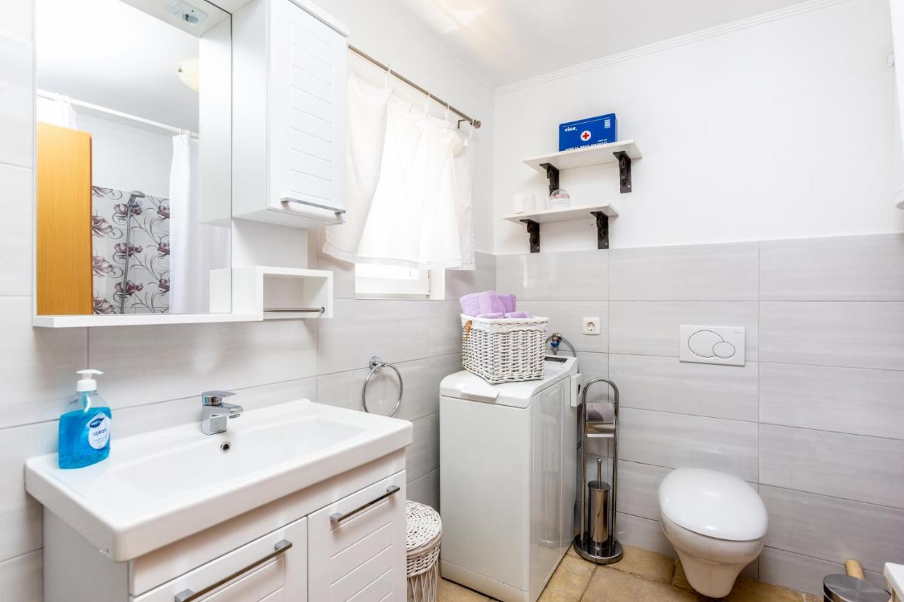 Appartement Lilo Lavender à Loborika Extérieur photo