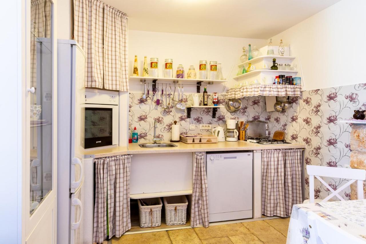 Appartement Lilo Lavender à Loborika Extérieur photo