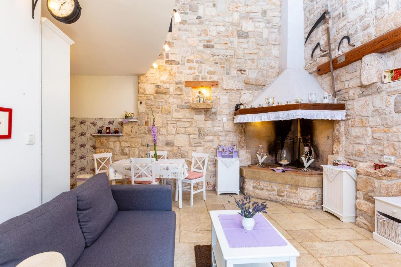 Appartement Lilo Lavender à Loborika Extérieur photo