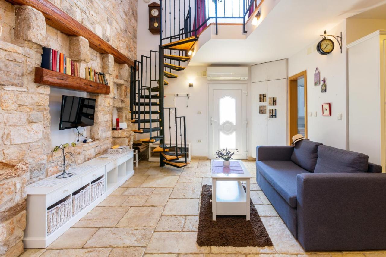 Appartement Lilo Lavender à Loborika Extérieur photo