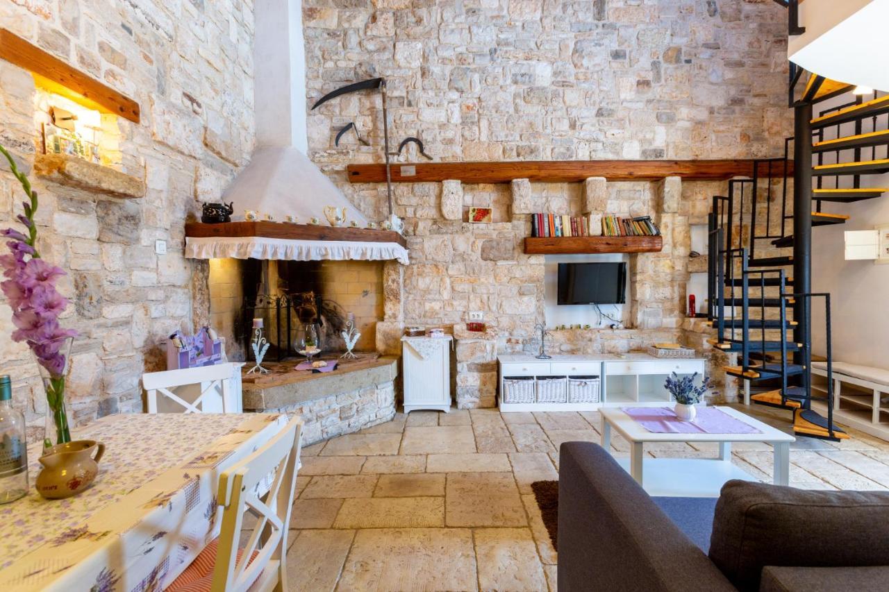Appartement Lilo Lavender à Loborika Extérieur photo